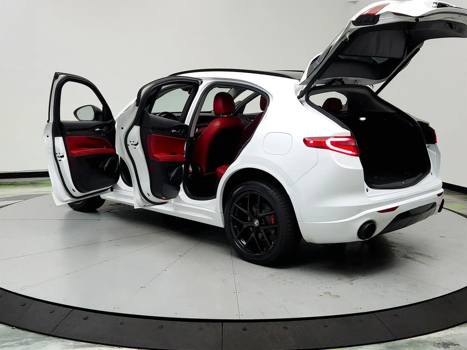 2020 Alfa Romeo Stelvio - Image 12 of 12