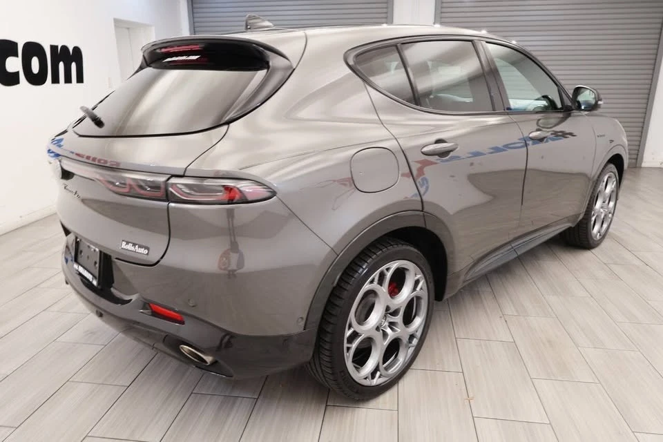 2020 Alfa Romeo Tonale - Image 5 of 18