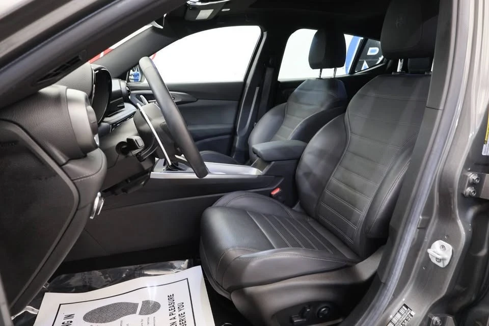 2020 Alfa Romeo Tonale - Image 10 of 18