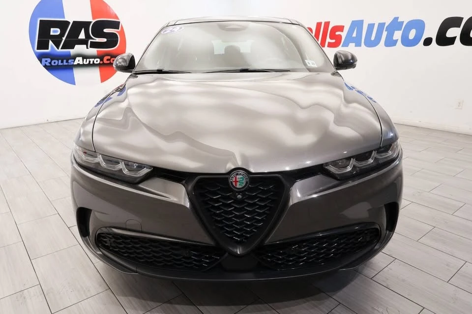 2020 Alfa Romeo Tonale - Image 8 of 18