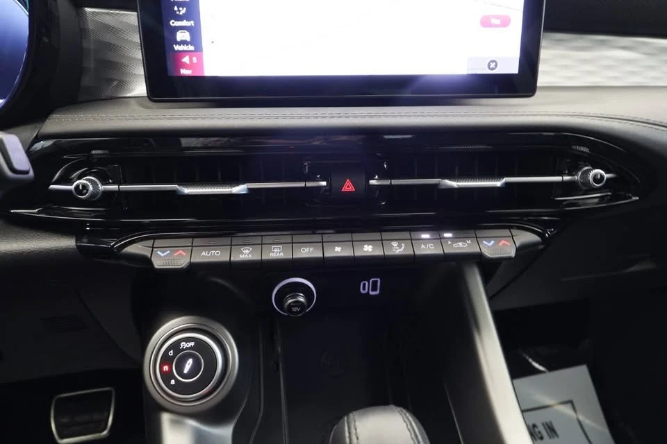 2020 Alfa Romeo Tonale - Image 15 of 18