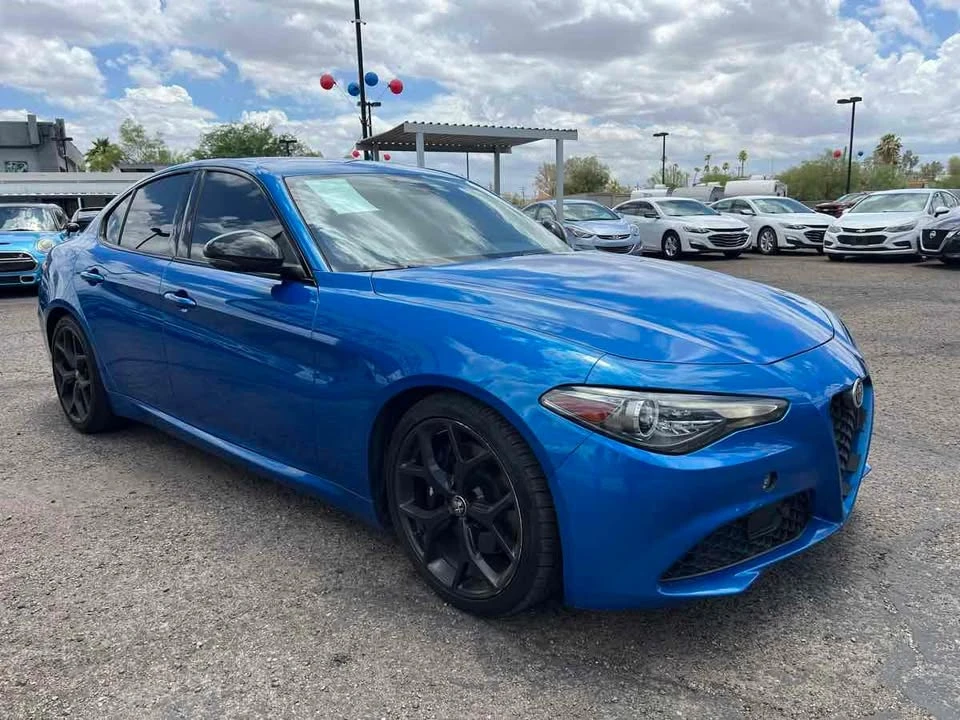 2020 Alfa Romeo Giulia - Image 3 of 20