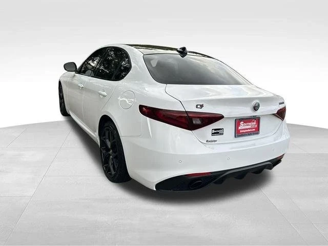 2020 Alfa Romeo Giulia - Image 3 of 18