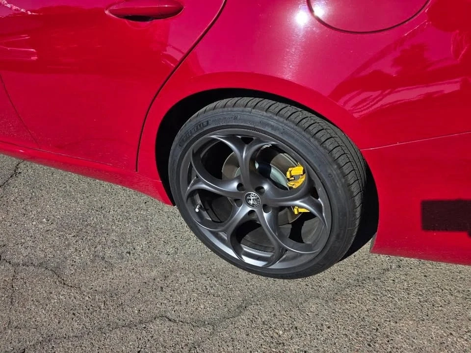 2020 Alfa Romeo Giulia - Image 7 of 15