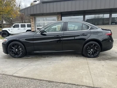 2020 Alfa Romeo Giulia - Image 11 of 11