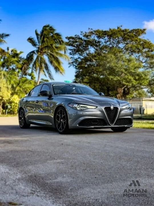 2020 Alfa Romeo Giulia - Image 3 of 19