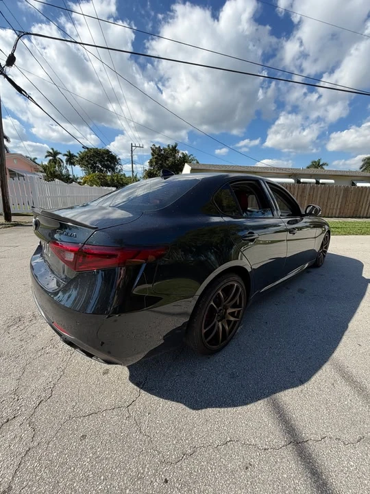 2020 Alfa Romeo Giulia - Image 4 of 9