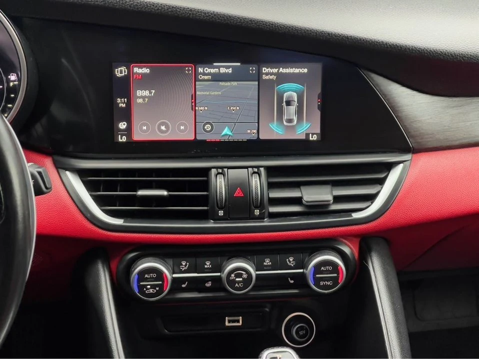2020 Alfa Romeo Giulia - Image 20 of 20