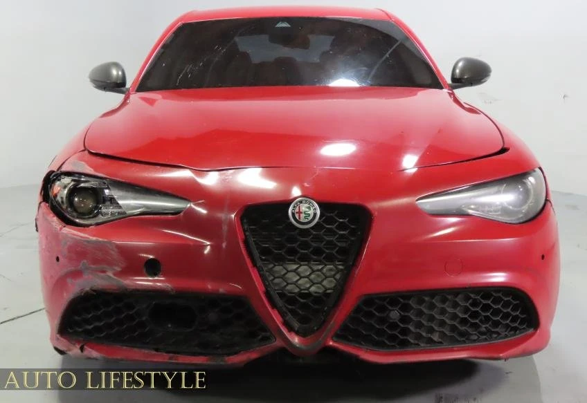 2020 Alfa Romeo Giulia - Image 11 of 20