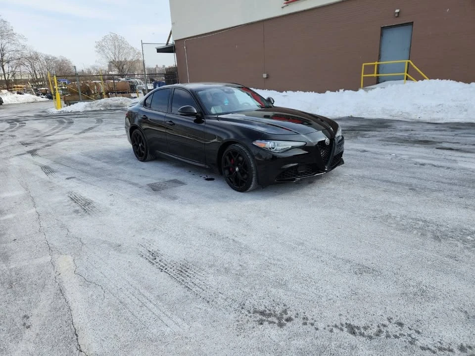 2020 Alfa Romeo Giulia - Image 7 of 16