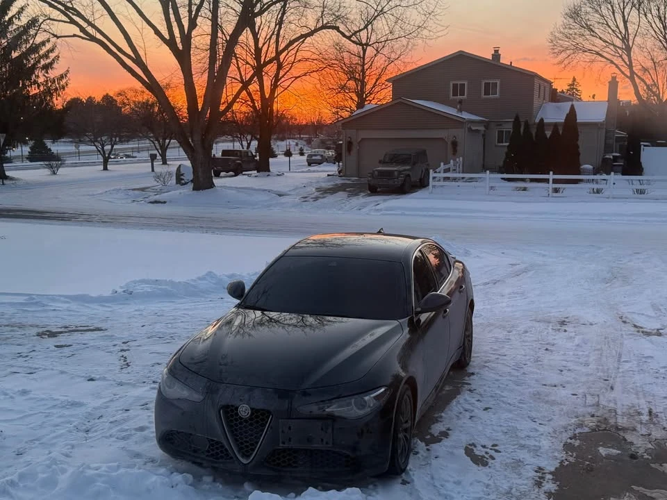 2020 Alfa Romeo Giulia - Image 16 of 16