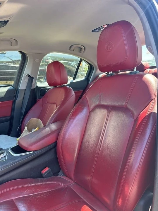 2020 Alfa Romeo Giulia - Image 5 of 7