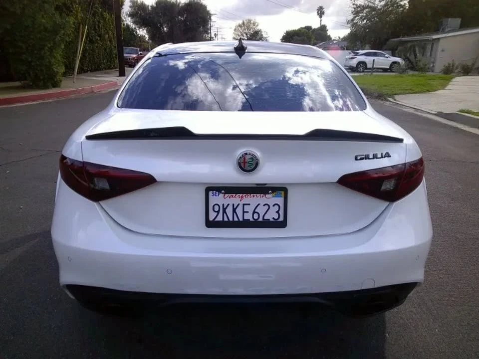 2020 Alfa Romeo Giulia - Image 6 of 17