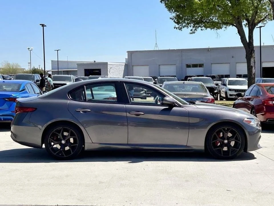 2020 Alfa Romeo Giulia - Image 3 of 6