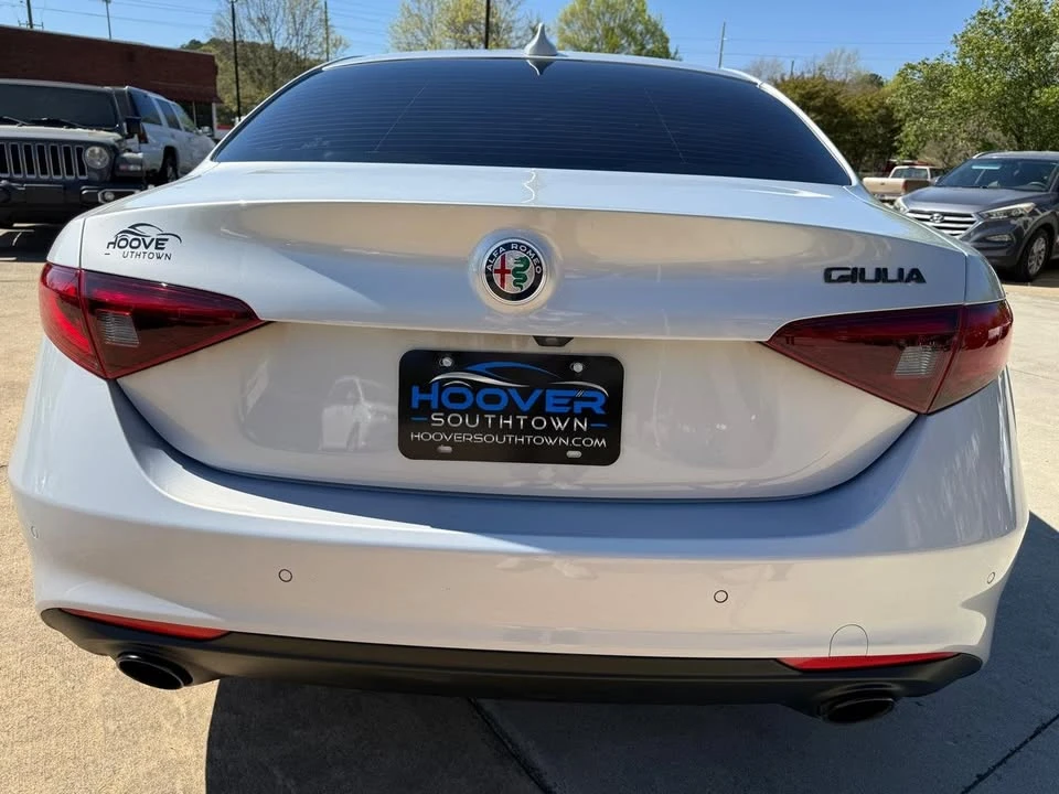 2020 Alfa Romeo Giulia - Image 4 of 20