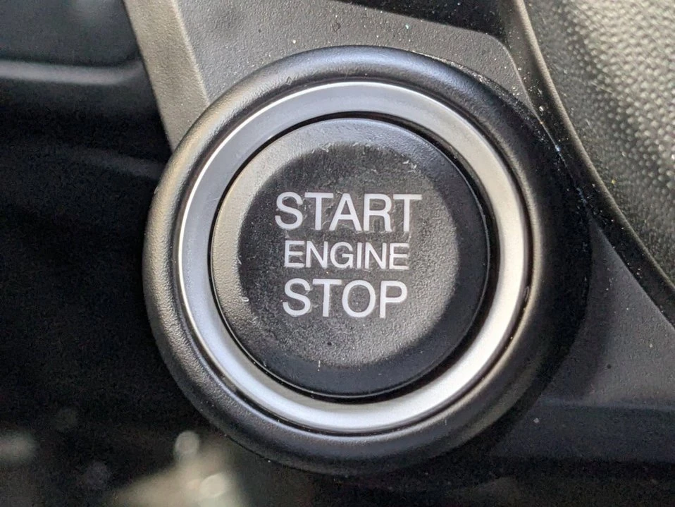 2020 Alfa Romeo Giulia - Image 15 of 20