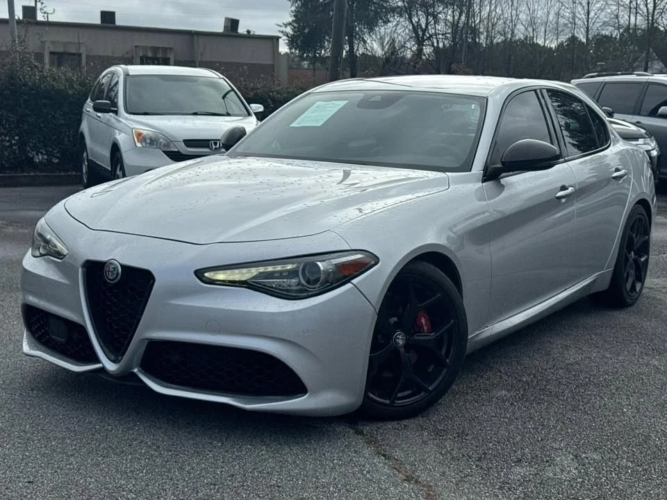 2020 Alfa Romeo Giulia - Image 3 of 20