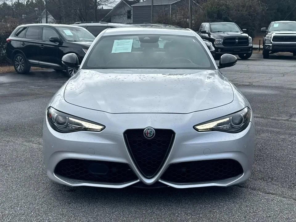 2020 Alfa Romeo Giulia - Image 2 of 20
