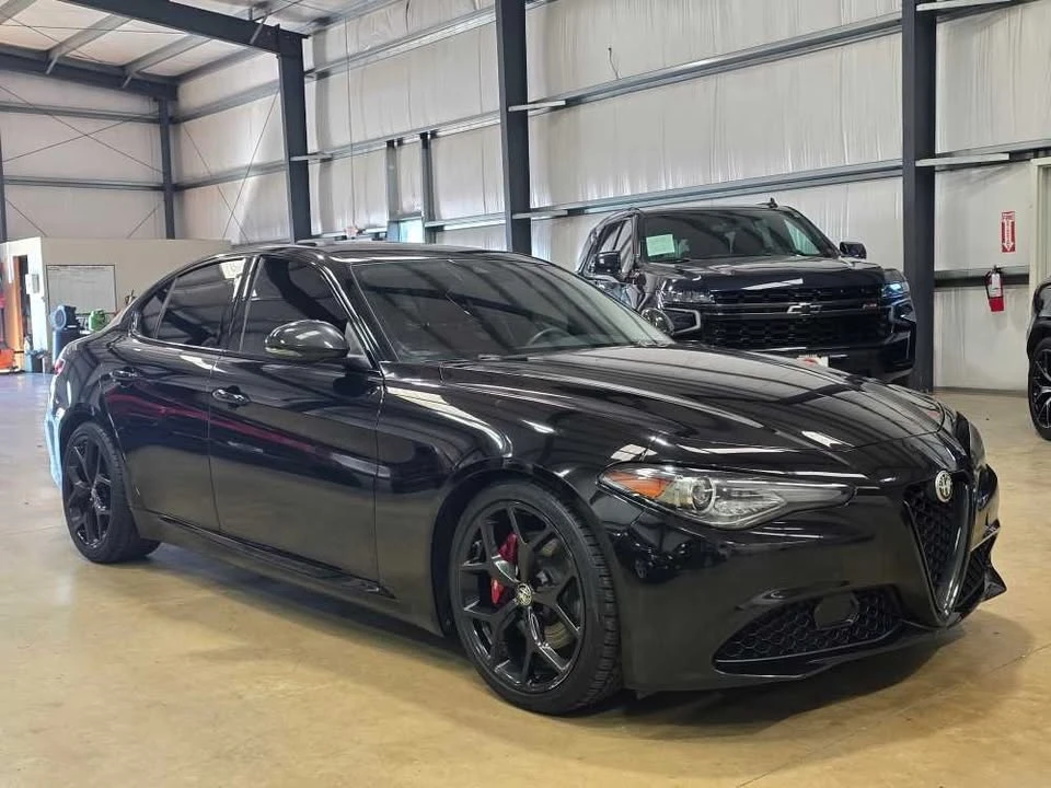 2020 Alfa Romeo Giulia - Image 3 of 20