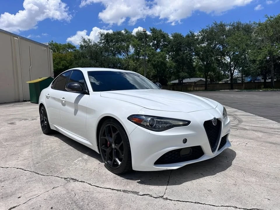 2020 Alfa Romeo Giulia - Image 3 of 12