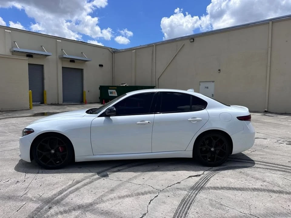 2020 Alfa Romeo Giulia - Image 8 of 12
