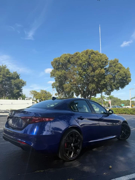 2020 Alfa Romeo Giulia - Image 4 of 13