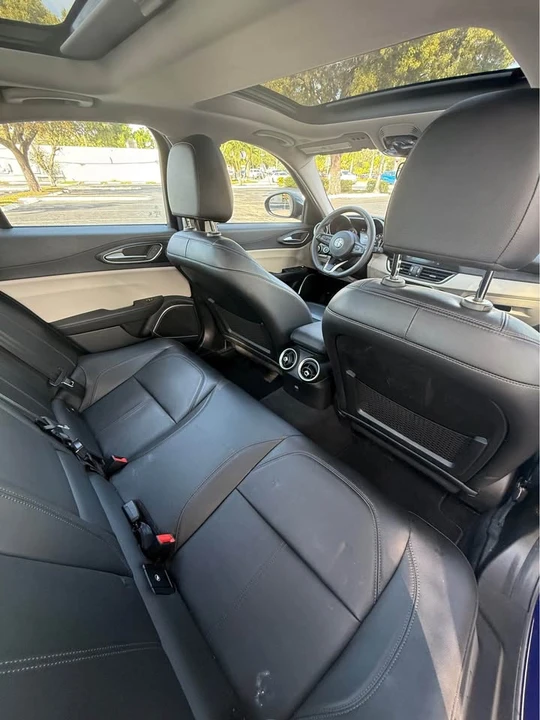 2020 Alfa Romeo Giulia - Image 11 of 13