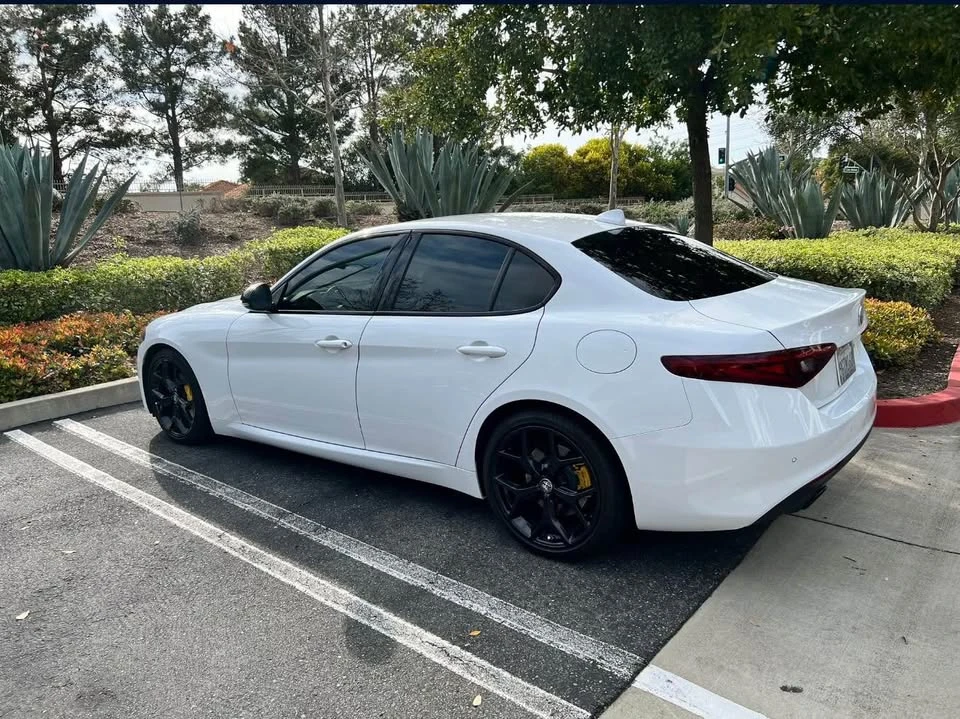 2020 Alfa Romeo Giulia - Image 2 of 9