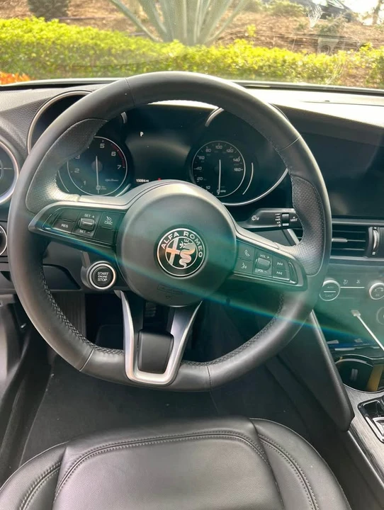 2020 Alfa Romeo Giulia - Image 6 of 9
