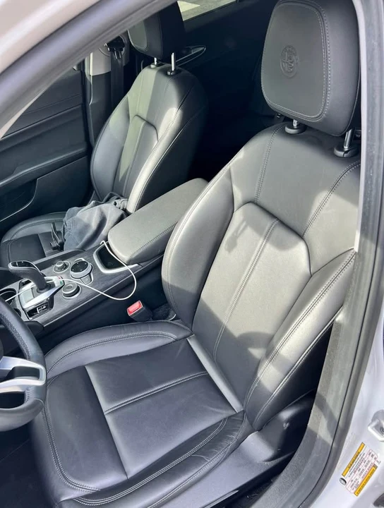 2020 Alfa Romeo Giulia - Image 7 of 9