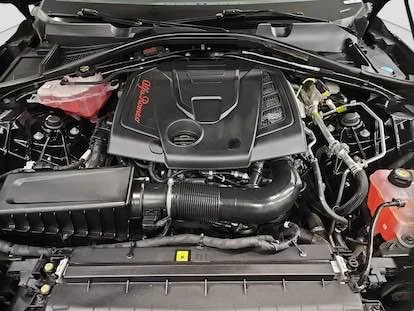 2020 Alfa Romeo Giulia - Image 17 of 19