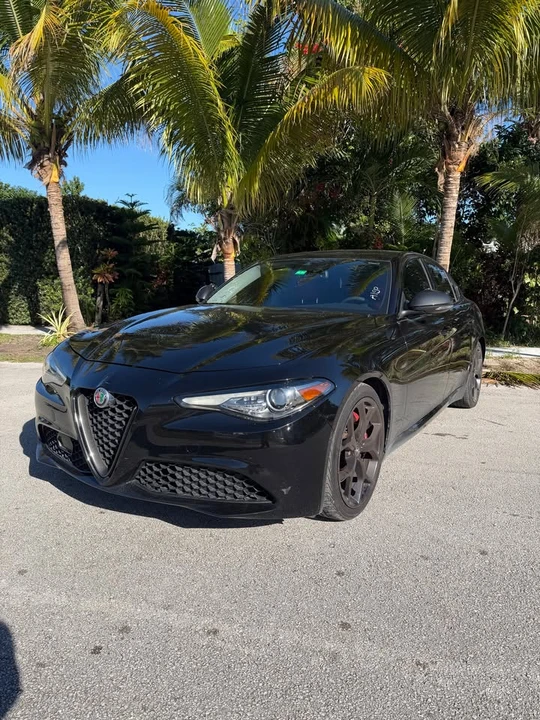 2020 Alfa Romeo Giulia - Image 3 of 12