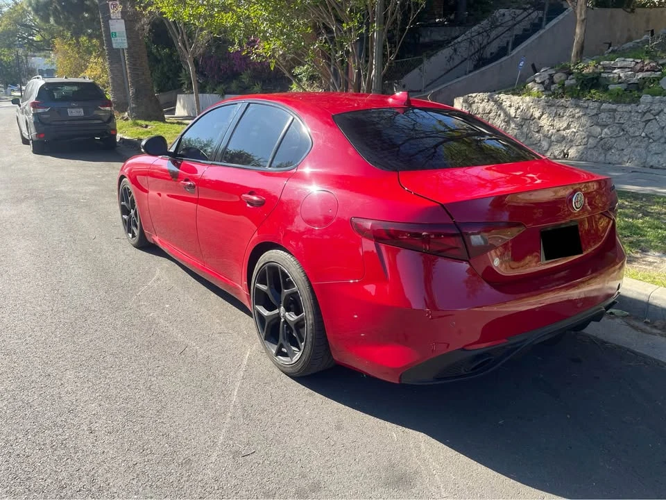 2020 Alfa Romeo Giulia - Image 3 of 8