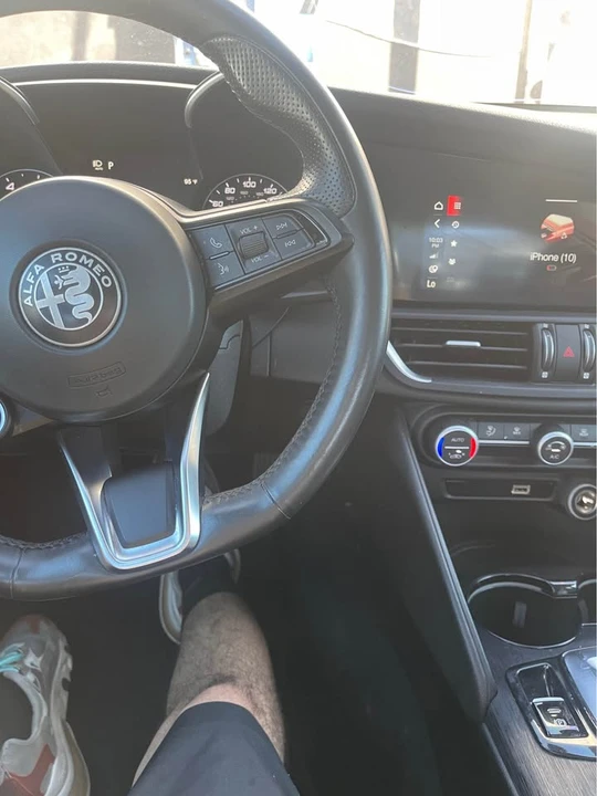 2020 Alfa Romeo Giulia - Image 8 of 8