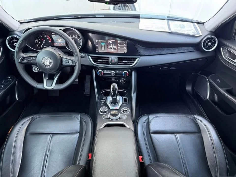 2020 Alfa Romeo Giulia - Image 8 of 8