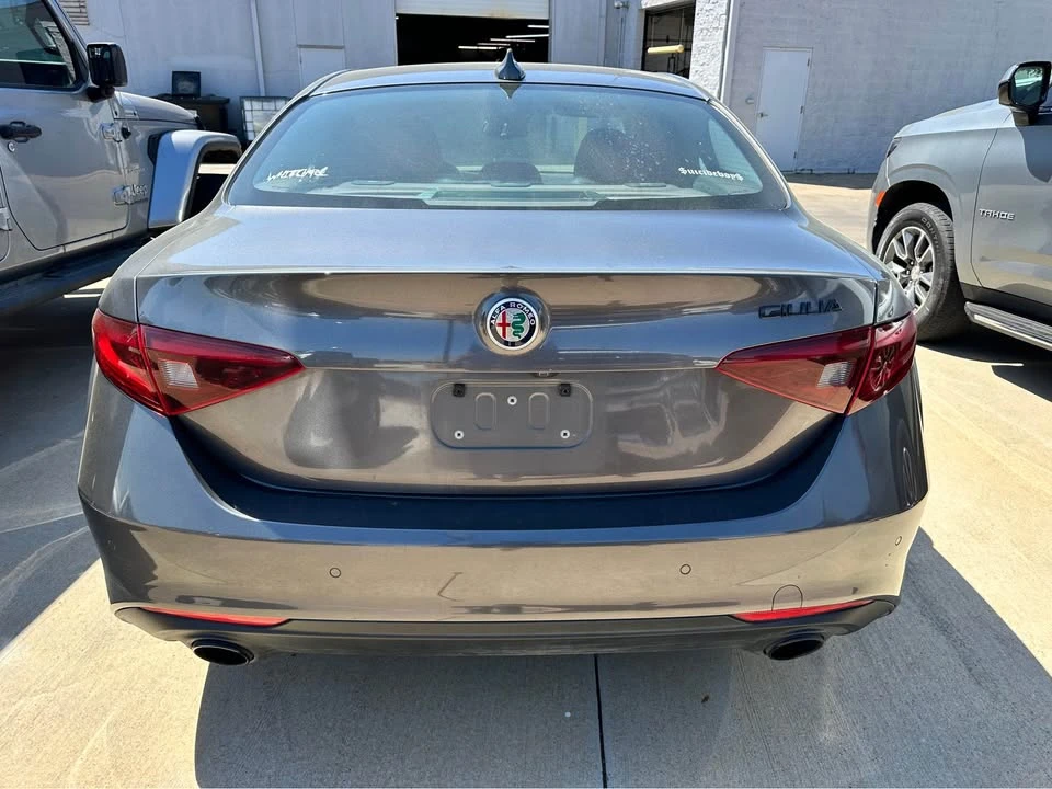 2020 Alfa Romeo Giulia - Image 6 of 15