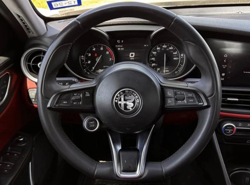 2020 Alfa Romeo Giulia - Image 6 of 13