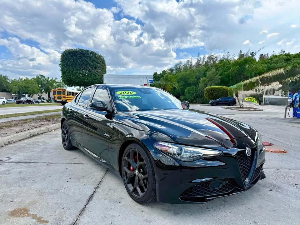 2020 Alfa Romeo Giulia - Image 2 of 7