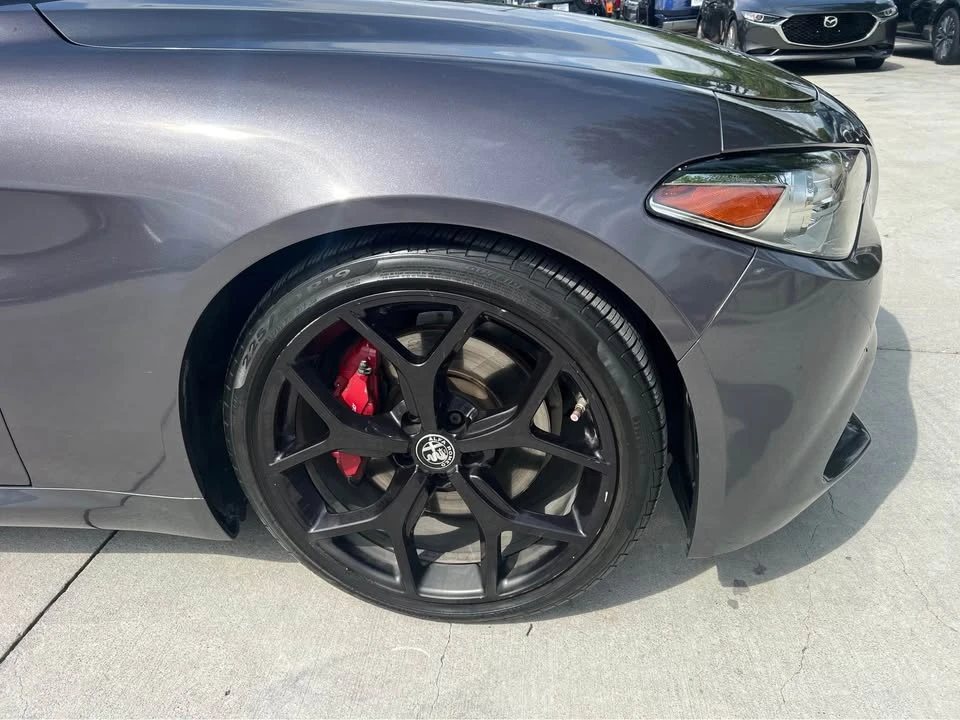 2020 Alfa Romeo Giulia - Image 6 of 16