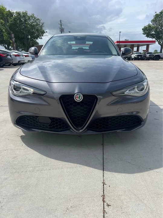 2020 Alfa Romeo Giulia - Image 3 of 16