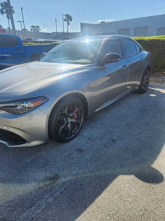 2020 Alfa Romeo Giulia - Image 2 of 13