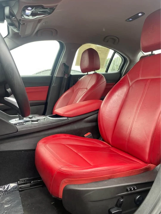 2020 Alfa Romeo Giulia - Image 6 of 8