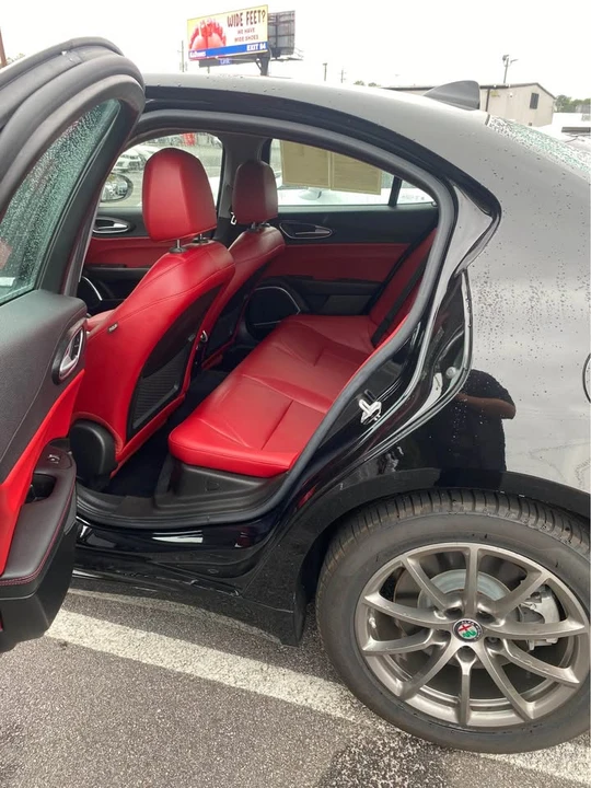 2020 Alfa Romeo Giulia - Image 8 of 8