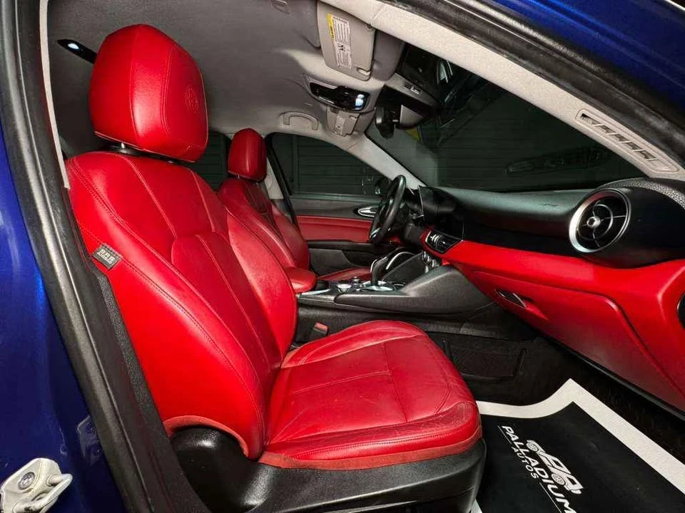 2020 Alfa Romeo Giulia - Image 4 of 20