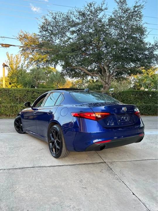 2020 Alfa Romeo Giulia - Image 3 of 11