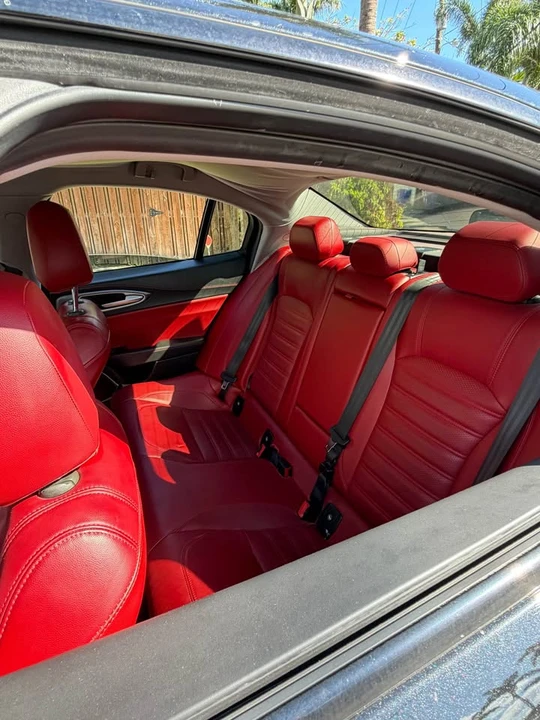 2020 Alfa Romeo Giulia - Image 8 of 10