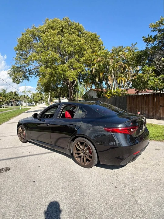 2020 Alfa Romeo Giulia - Image 6 of 10
