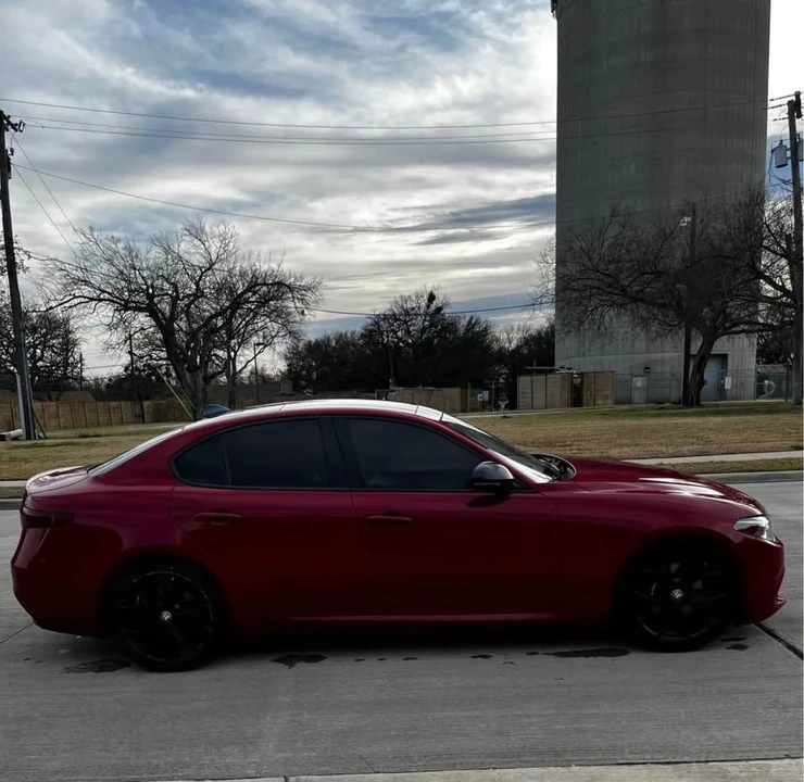 2020 Alfa Romeo Giulia - Image 6 of 13