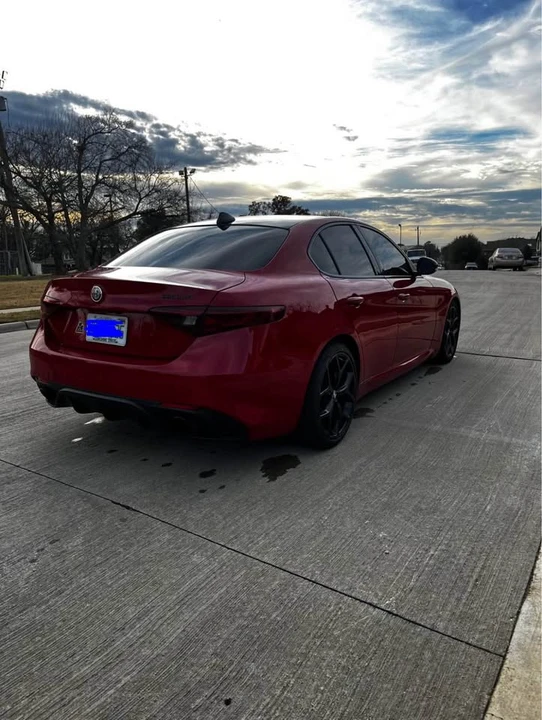2020 Alfa Romeo Giulia - Image 4 of 13