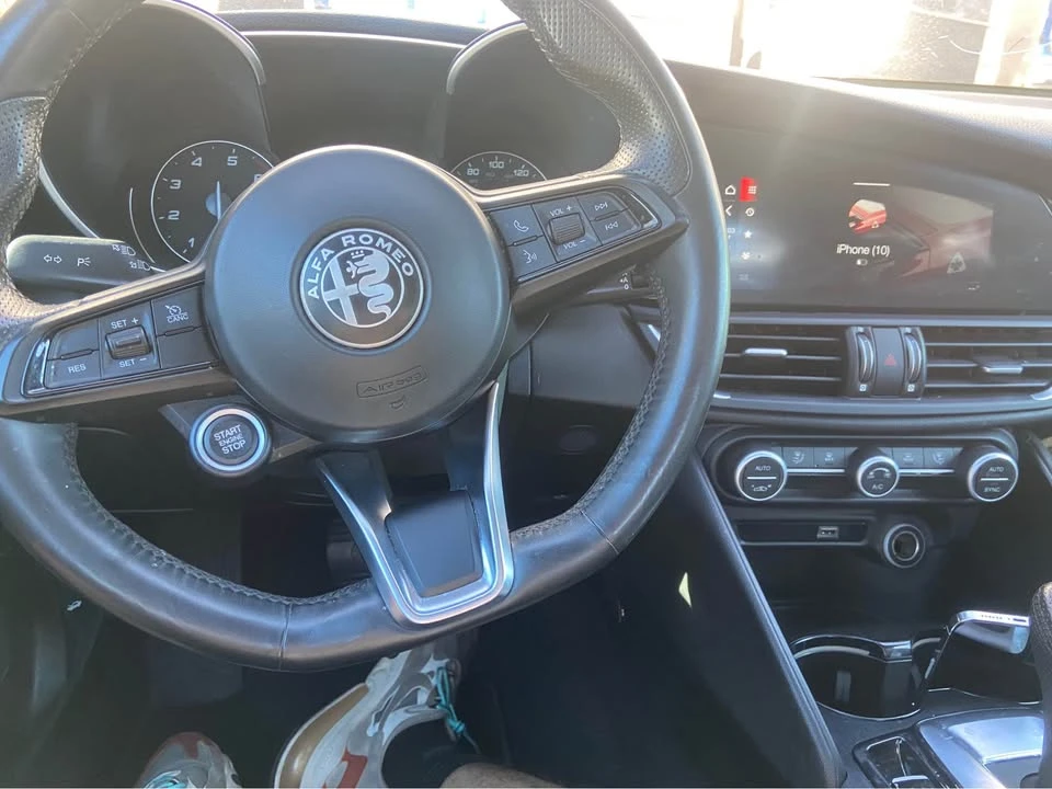 2020 Alfa Romeo Giulia - Image 9 of 9